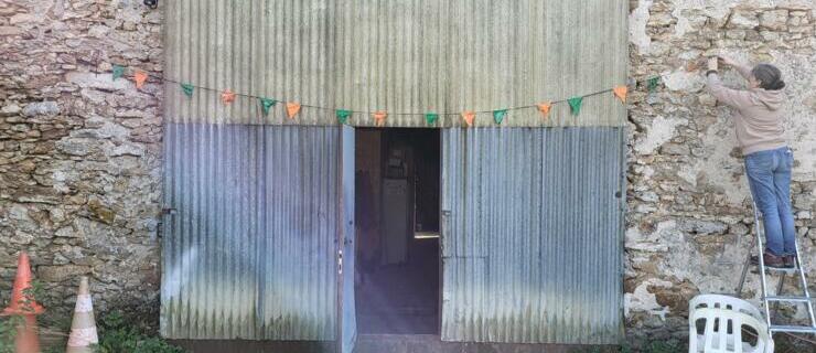 Pose des guirlandes  Pose des guirlandes