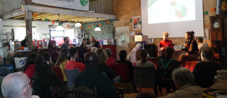 Découvrir les réalités des fermes maraîchères d'IDF avec Astrid et Lucie Découvrir les réalités des fermes maraîchères d'IDF avec Astrid et Lucie